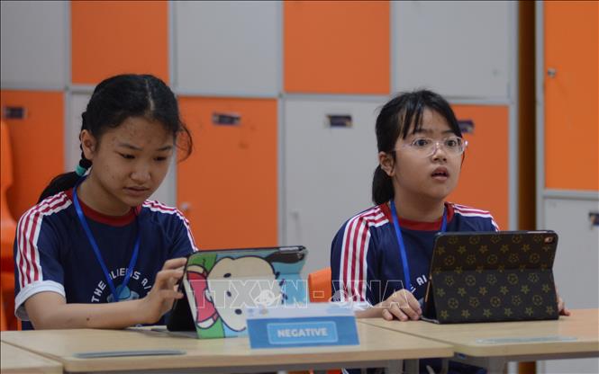 Thí sinh tham gia cuộc thi. Ảnh: Văn Dũng-TTXVN