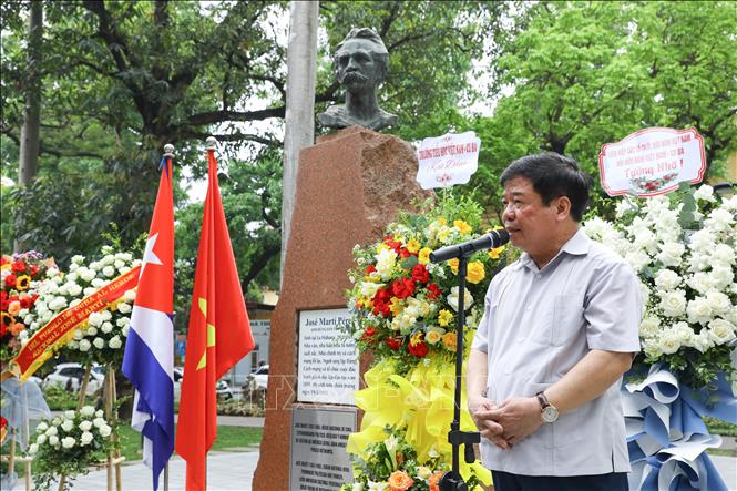 PGS.TS Nguyễn Viết Thảo, Chủ tịch Hội hữu nghị Việt Nam – Cuba phát biểu tại buổi lễ. Ảnh: Lê Đông - TTXVN