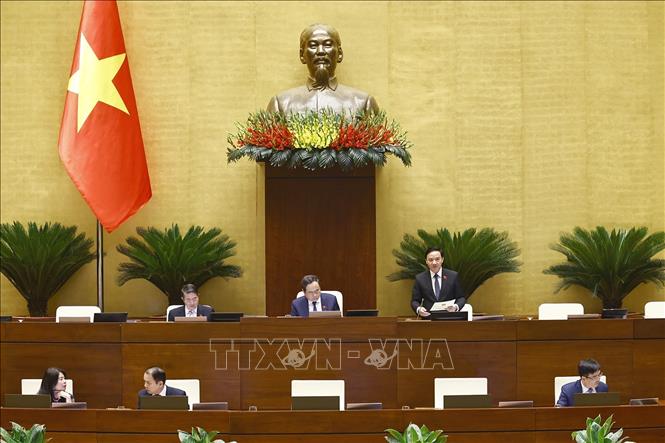 Phó Chủ tịch Quốc hội Nguyễn Khắc Định phát biểu. Ảnh: Doãn Tấn - TTXVN