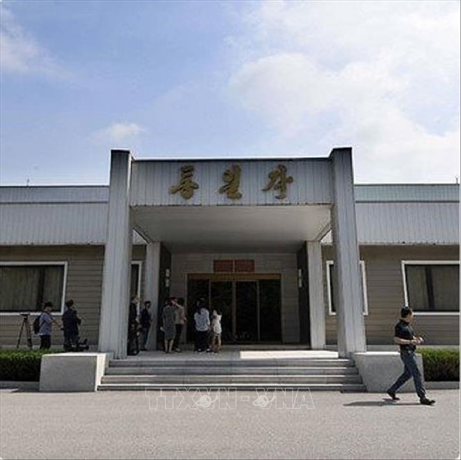 Tòa nhà Thống nhất tại làng đình chiến Panmunjom. Ảnh: Panmuntour/TTXVN
