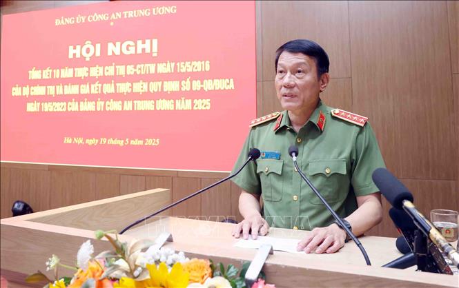 Đại tướng Lương Tam Quang, Ủy viên Bộ Chính trị, Bí thư Đảng ủy Công an Trung ương, Bộ trưởng Bộ Công an phát biểu. Ảnh: Phạm Kiên - TTXVN