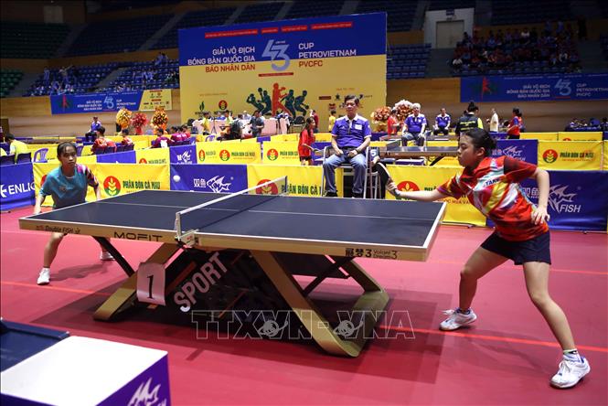 Các vận động viên nữ tranh tài sau lễ khai mạc. Ảnh: Trần Lê Lâm - TTXVN 