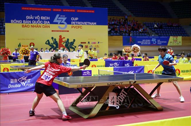 Các vận động viên nữ tranh tài sau lễ khai mạc. Ảnh: Trần Lê Lâm - TTXVN 