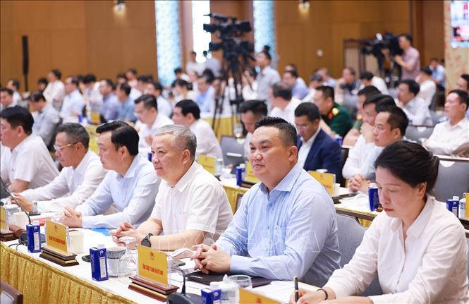 Các đại biểu tham dự Hội nghị thúc đẩy động lực tăng trưởng đầu tư công năm 2025. Ảnh: Dương Giang-TTXVN
