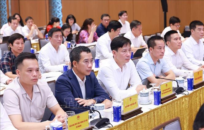 Các đại biểu tham dự Hội nghị thúc đẩy động lực tăng trưởng đầu tư công năm 2025. Ảnh: Dương Giang-TTXVN
