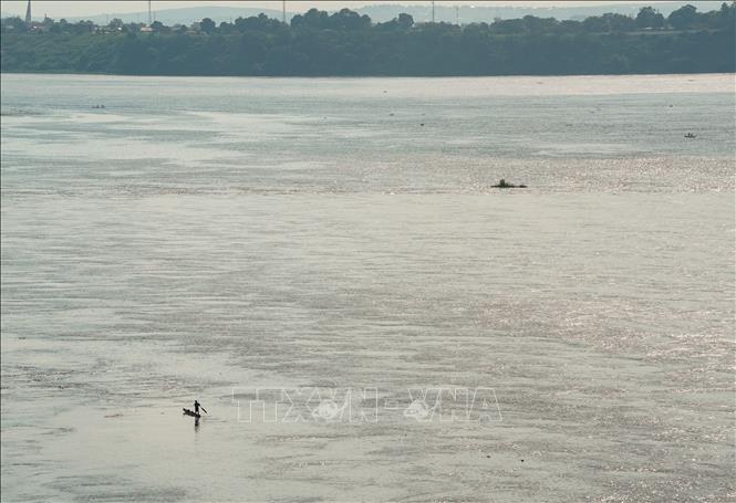 Sông Congo tại Kinshasa, CHDC Congo. Ảnh: THX/TTXVN