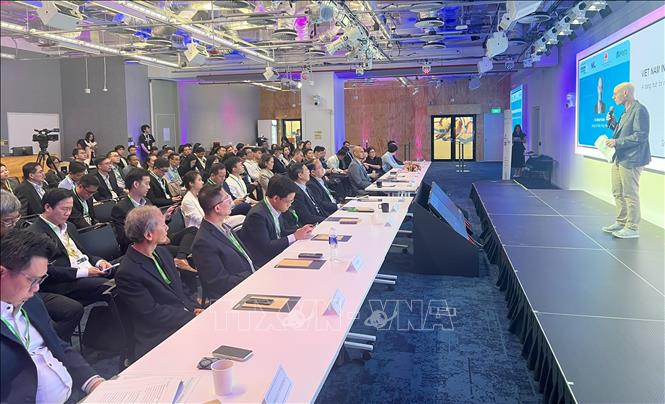 Bối cảnh sự kiện SEMICON SEA 2025. Ảnh: Tất Đạt - PV TTXVN tại Singapore