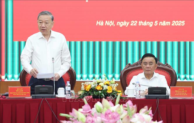 Tổng Bí thư Tô Lâm chủ trì làm việc với Uỷ ban Kiểm tra Trung ương. Ảnh: Thống Nhất - TTXVN