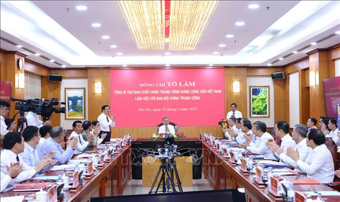 Tổng Bí thư Tô Lâm làm việc với Ban Nội chính Trung ương. Ảnh: Phương Hoa - TTXVN