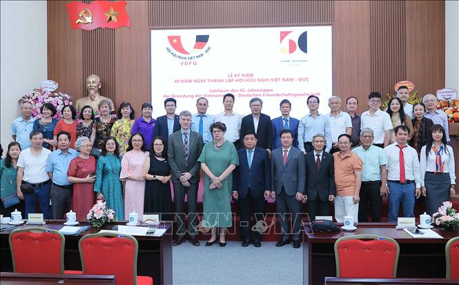 Delegates attend the anniversary. VNA Photo: An Đăng 
