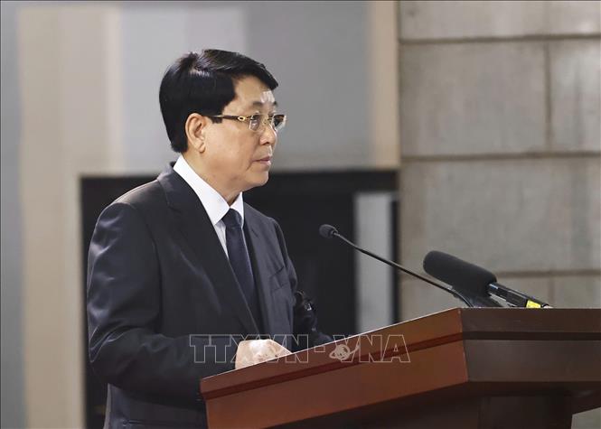 Ủy viên Bộ Chính trị, Chủ tịch nước Lương Cường, Trưởng Ban Lễ tang đọc Lời điếu. Ảnh: TTXVN
