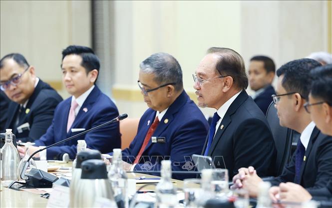 Thủ tướng Malaysia Anwar Ibrahim phát biểu. Ảnh: Dương Giang-TTXVN