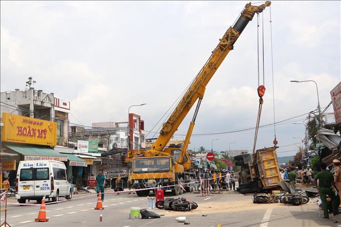 Khu vực xảy ra tai nạn. Ảnh: Đinh Hương - TTXVN