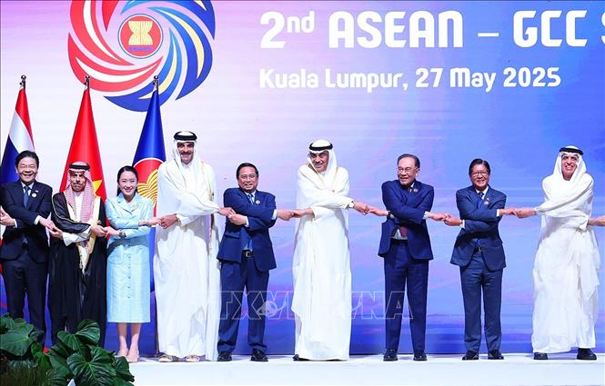 Thủ tướng Phạm Minh Chính cùng lãnh đạo các nước ASEAN và GCC tại Hội nghị Cấp cao ASEAN- GCC lần thứ hai. Ảnh: Dương Giang-TTXVN
