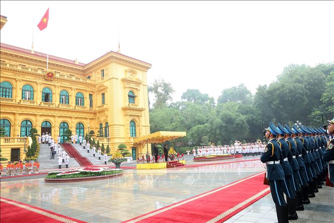 Lễ đón Tổng thống Hungary Sulyok Tamas và Phu nhân thăm chính thức Việt Nam. Ảnh: Lâm Khánh – TTXVN