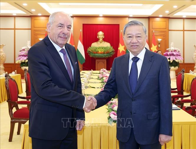 Tổng Bí thư Tô Lâm hội kiến Tổng thống Hungary Sulyok Tamas thăm chính thức Việt Nam. Ảnh: Thống Nhất – TTXVN