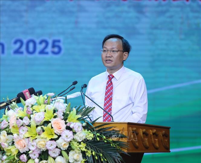 Phó Chủ tịch UBND tỉnh Bắc Giang Phạm Văn Thịnh phát biểu. Ảnh: Danh Lam -TTXVN 