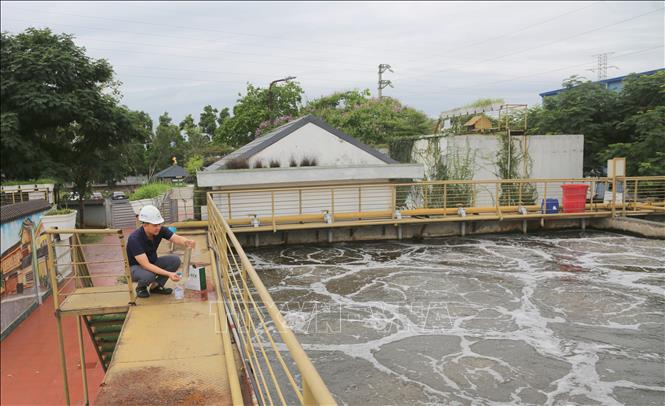 Hệ thống xử lý nước thải tuần hoàn tại Khu công nghiệp Nam Cầu Kiền. Ảnh: Minh Thu - TTXVN