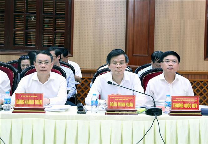 Đại diện Bí thư Tỉnh ủy các tỉnh Hà Nam, Nam Định, Ninh Bình tại buổi làm việc. Ảnh: Đại Nghĩa - TTXVN