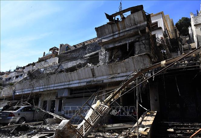Tòa nhà tại Damascus, Syria bị phá hủy sau cuộc không kích của Israel, ngày 13/3/2025. Ảnh: THX/TTXVN