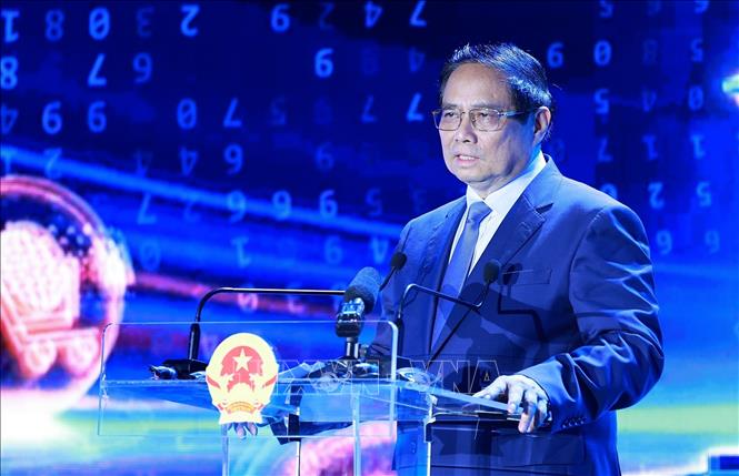 Thủ tướng Phạm Minh Chính phát biểu tại Sự kiện“Chuyển đổi số ngành ngân hàng năm 2025”. Ảnh: Dương Giang-TTXVN
