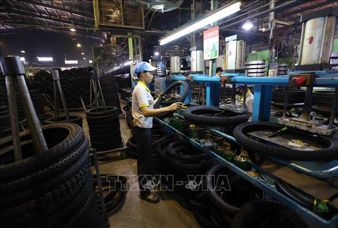 Production at the 100% Thai-invested Camel Rubber Vietnam Co. Ltd at the Lao Bao IP in the central province of Quang Tri. VNA Photo: Vũ Sinh