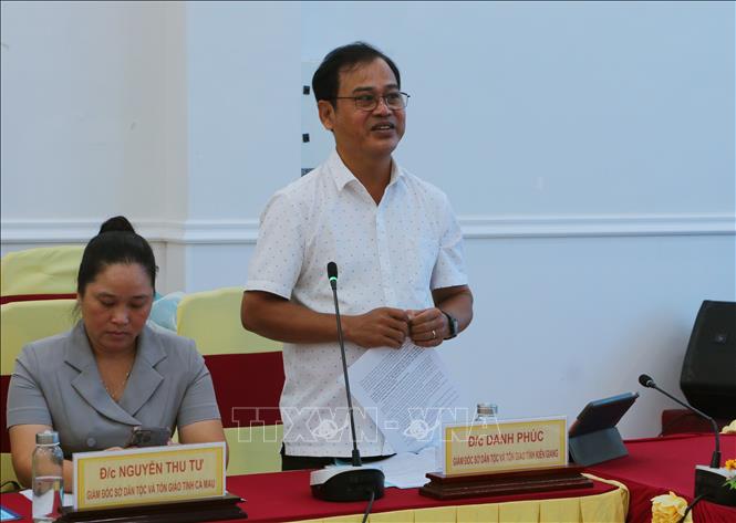 Giám đốc Sở Dân tộc và Tôn giáo tỉnh Kiên Giang Danh Phúc phát biểu tại buổi tổng kết. Ảnh: Tuấn Phi-TTXVN