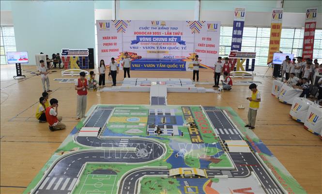 Vòng thi chung kết Cuộc thi Sáng tạo RoboCar 2025 lần thứ 6. Ảnh: Văn Dũng-TTXVN