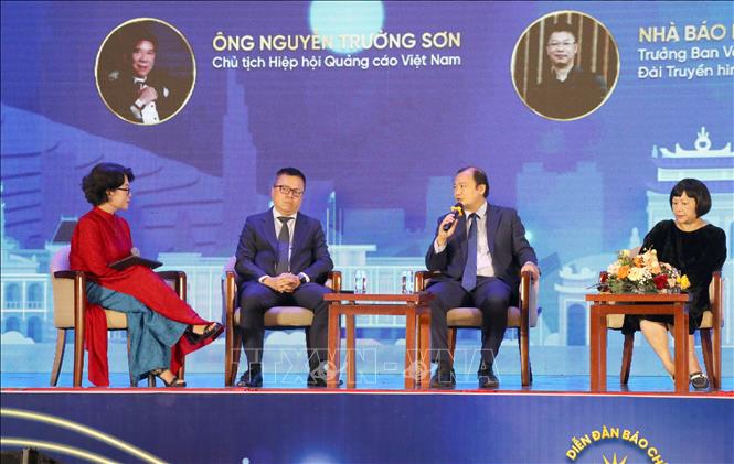 Các đại biểu thảo luận tại hội nghị. Ảnh: Hoàng Ngọc - TTXVN 