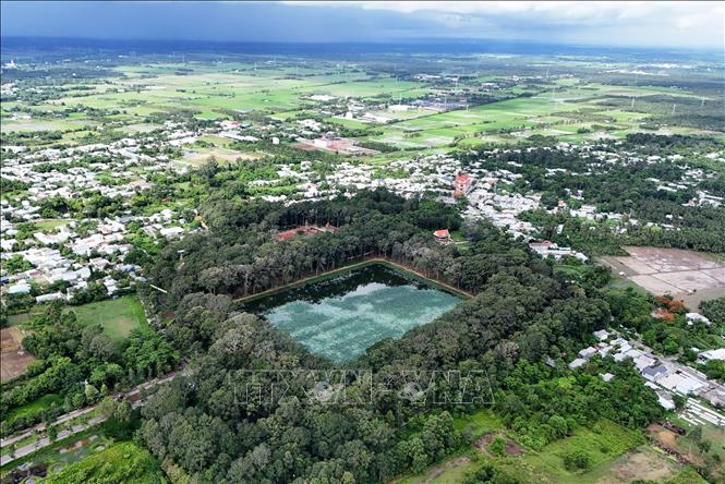 Danh thắng quốc gia Ao Bà Om nổi tiếng Đồng bằng sông Cửu Long ở phường 8, thành phố Trà Vinh, tỉnh Trà Vinh. Ảnh: Hồng Đạt - TTXVN
