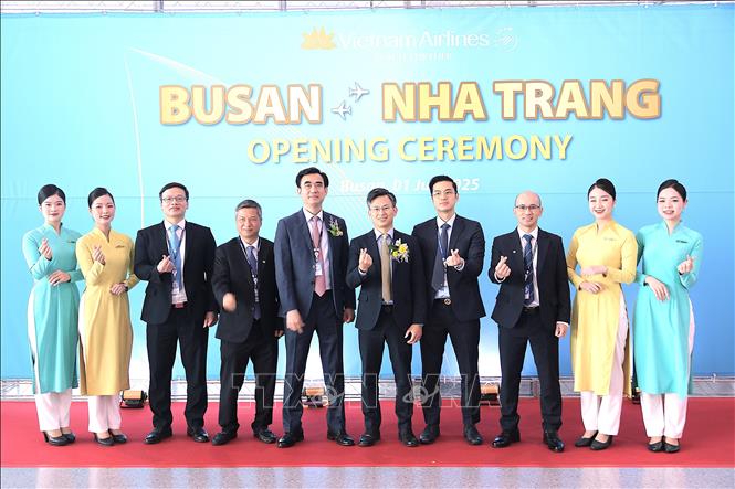 Đại diện Vietnam Airlines tại buổi lễ. Ảnh Khánh Vân - P/v TTXVN tại Hàn Quốc