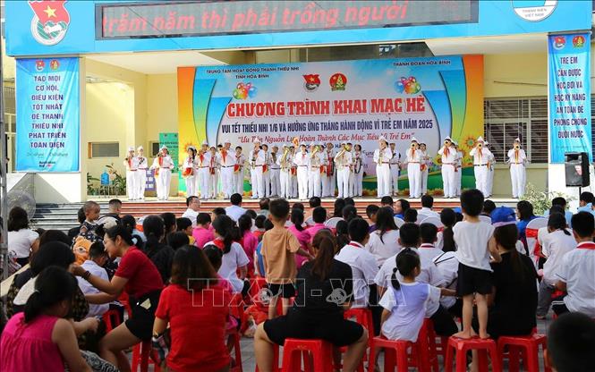 Quang cảnh Chương trình khai mạc hè. Ảnh: Vũ Hà- TTXVN