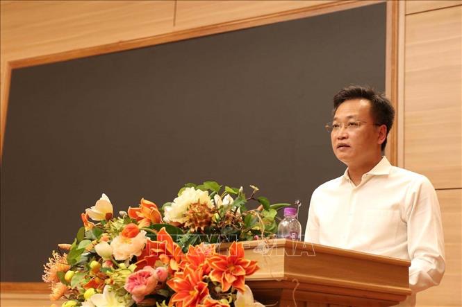 Bí thư Tỉnh ủy Hưng Yên Nguyễn Hữu Nghĩa phát biểu tại hội nghị. Ảnh: TTXVN phát