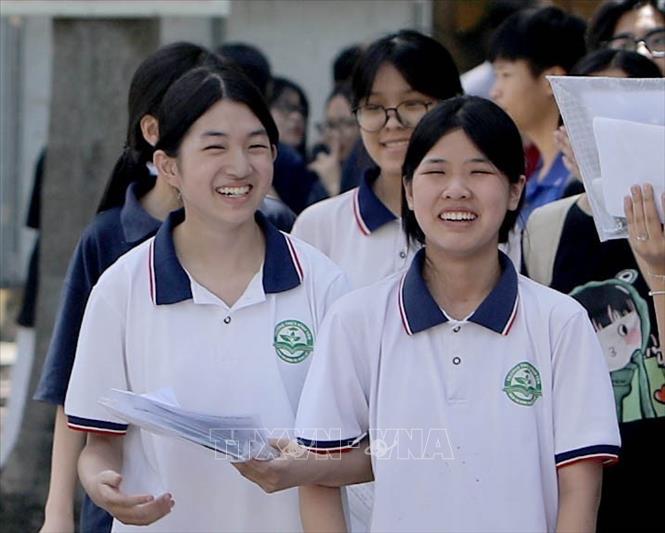 Ngày thi thứ hai Kỳ thi tuyển sinh vào lớp 10 THPT năm 2025 - 2026 tại Vĩnh Phúc - Ảnh thời sự trong nước - Văn hoá & Xã hội - Thông tấn xã Việt Nam (TTXVN) Ngày thi thứ hai Kỳ thi tuyển sinh vào lớp 10 THPT năm 2025 - 2026 tại Vĩnh Phúc - Ảnh thời sự trong nước - Văn hoá & Xã hội - Thông tấn xã Việt Nam (TTXVN)