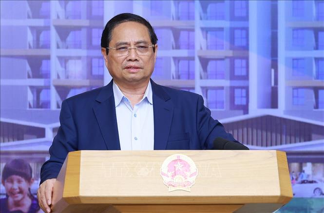 Thủ tướng Phạm Minh Chính chủ trì Hội nghị triển khai Nghị quyết của Quốc hội về thí điểm một số cơ chế, chính sách đặc thù phát triển nhà ở xã hội. Ảnh: Dương Giang-TTXVN
