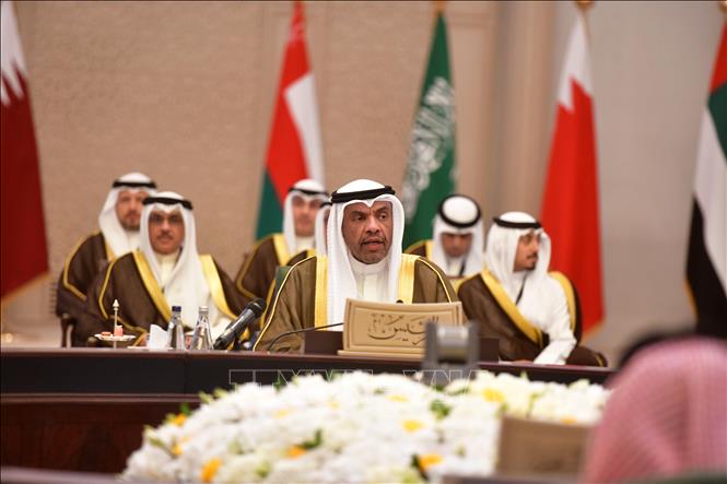 Bộ trưởng Ngoại giao Kuwait Abdullah Ali Al-Yahya phát biểu tại cuộc họp lần thứ 164 của Hội đồng Bộ trưởng GCC ở Kuwait City ngày 2/6/2025. Ảnh: THX/TTXVN