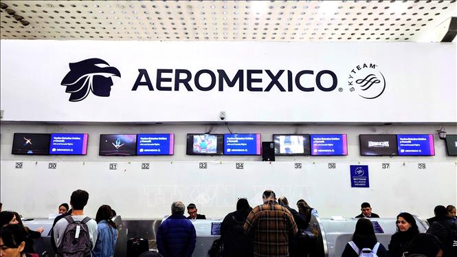 Quầy làm thủ tục của Hãng hàng không quốc gia Aeroméxico tại sân bay quốc tế Felipe Ángeles (AIFA), bang Estado de Mexico, Mexico. Ảnh: Phi Hùng - PV TTXVN tại Mexico 
