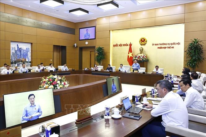 Quang cảnh phiên họp. Ảnh: Doãn Tấn - TTXVN