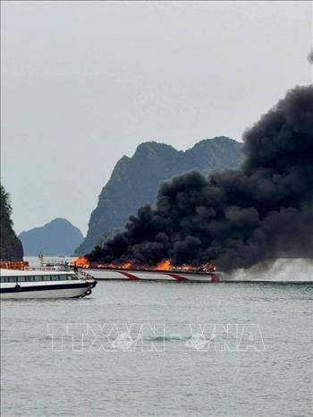 Hiện trường vụ cháy. Ảnh: TTXVN phát 