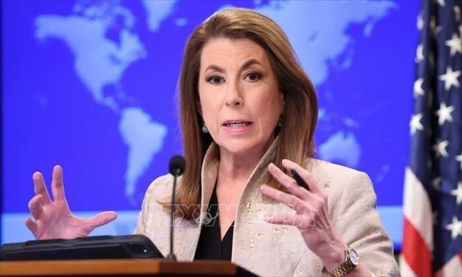 Người phát ngôn Bộ Ngoại giao Mỹ Tammy Bruce phát biểu trong cuộc họp báo ở Washington, DC. Ảnh: IRNA/TTXVN