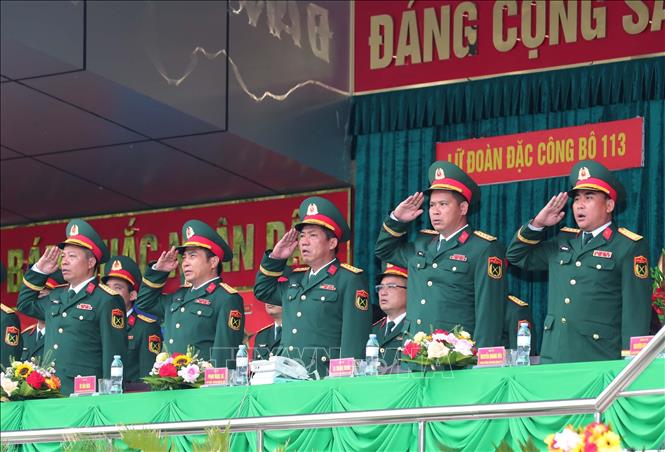Lãnh đạo, chỉ huy Binh chủng Đặc công và các cơ quan trực thuộc dự buổi lễ.  Ảnh: Trọng Đức - TTXVN
