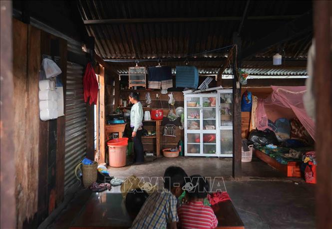 Bên trong căn nhà cũ của gia đình anh KLong Ha Juil (thôn 1, xã Đạ Sar, huyện Lạc Dương). Ảnh: Hoàng Hiếu - TTXVN