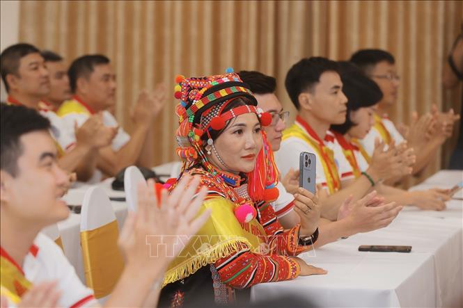 Đại biểu tham gia chương trình. Ảnh: Minh Quyết - TTXVN