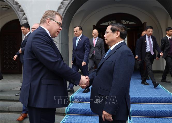 Thủ tướng Phạm Minh Chính hội kiến Chủ tịch Quốc hội Estonia Lauri Hussar. Ảnh: Dương Giang-TTXVN