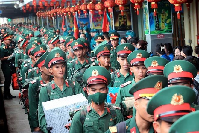 Các lực lượng đã đến ga Hà Nội cơ động theo kế hoạch về nơi tập kết. Ảnh: An Đăng - TTXVN