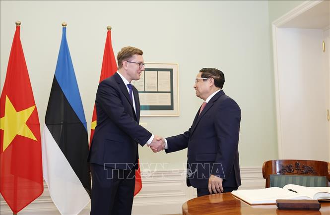 Thủ tướng Phạm Minh Chính hội đàm với Thủ tướng Cộng hòa Estonia Kristen Michal. Ảnh: Dương Giang-TTXVN 
