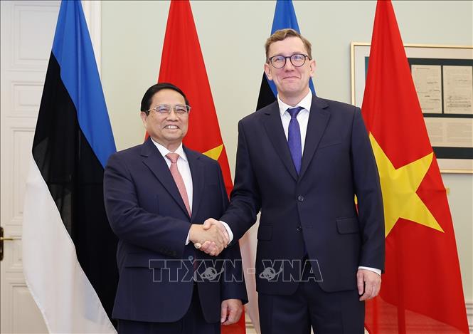 Thủ tướng Phạm Minh Chính hội đàm với Thủ tướng Cộng hòa Estonia Kristen Michal. Ảnh: Dương Giang-TTXVN 
