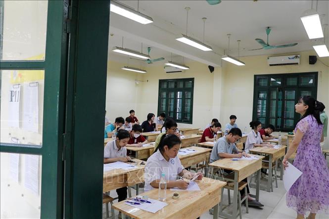 Phòng thi số 11 tại điểm thi trường THPT Thăng Long (quận Hai Bà Trưng). Ảnh: Khánh Hoà - TTXVN