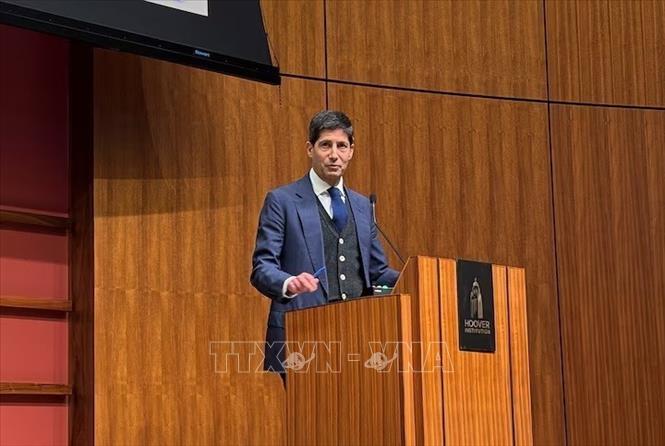 Cựu Thống đốc Fed Kevin Warsh. Ảnh: REUTERS/TTXVN