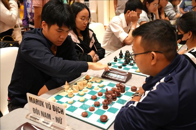 Nội dung cờ Maruk tổ chức thi đấu đối với cá nhân nam, nữ, đôi nam-nữ. Ảnh: Huỳnh Sơn-TTXVN